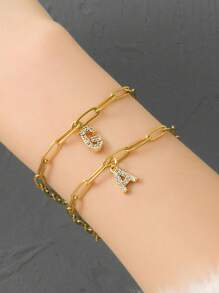 A Delicate, Stylish And Simple Stainless Steel Pendant Letter Bracelet. The Letters Range From A To Z, Equipped With 26 Metal Clasps In The Shape Of Letters, With A Thick Chain Design. Suitable For Both Men And Women, It Can Be Worn Daily Or Used As A Pair Of Lovers' Accessory.