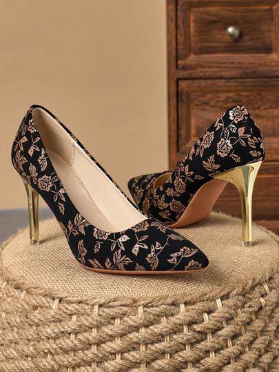 Chaussures plates violettes vintage de style grand luxe confortables pour femmes, à bout pointu, peu profondes, avec talon stiletto de 3,5 pouces, pour la mode, la marche et les voyages