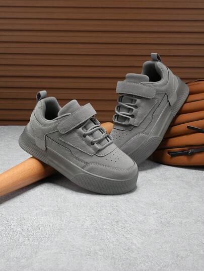 儿童新款低帮休闲运动鞋，柔软弹性鞋底，魔术贴搭扣，四季皆宜的多功能运动鞋，适合日常穿着、游乐场、散步等场合，男女童轻便鞋