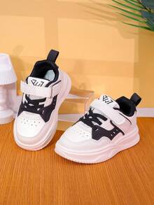 儿童运动鞋，幼儿休闲鞋，女童时尚运动鞋，春季新款厚底男童白色皮鞋，女童学生运动鞋 - 黑與白 - 查看 6