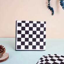 68/10/套，黑白棋盘主题派对用品，一次性派对餐盘，派对纸盘。包含7英寸餐盘、9英寸餐盘、纸杯和纸巾套装。适合16人使用，野餐用品，生日派对，露营，装饰和庆祝活动。派对礼物，新娘送礼会，餐厅装饰，厨房用具，比赛，俱乐部，黑白棋，世界象棋