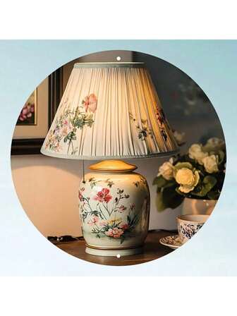 1 pieza Lámpara de mesa floral vintage, base de 8*8 pulgadas con pantalla de tela hecha a mano, estilo clásico rústico, crea un ambiente nostálgico, adecuada para el hogar, dormitorio, sala de estar, decoración de pared - Apta para celebraciones de boda, cumpleaños, aniversario, fiesta en la playa, fiesta de soltero, decoración de pared de metal, adecuada para el hogar, oficina, bar, cafetería, interior y exterior - Regalo ideal, estilo aleatorio, decoración del hogar, decoración de la habitación, regalo de decoración de pared para cumpleaños, graduación, posición de agujero aleatoria