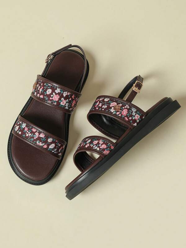 Sandalias de mujer con suela gruesa, hebilla y correa, estilo bohemio con estampado floral retro de color aleatorio, punta abierta antideslizante y cómoda, nueva cuña para verano, adecuada para playa y exterior; Zapatos romanos con correa floral asimétrica en color marrón oscuro para tallas grandes 41-43