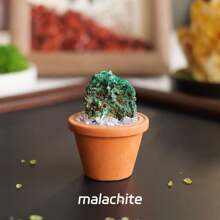 1 pieza de Piedras de cristal de amatista natural en una base de maceta de arcilla mini | Artesanía tipo maceta de piedra curativa | Decoración y ornamento de energía de Feng Shui para el hogar
