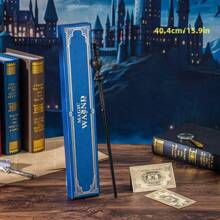 Warner Bros 1 Pieza Juego de Varita de Harry Potter - Varita de Hermione, Varita fabricada con resina finamente detallada con un núcleo de acero en su interior, perfecta para disfraces de Halloween, actuaciones en el escenario, cosplay y juegos de roles. Presentada en una caja de regalo de lujo con estampado de lámina azul, incluye un boleto de "Correo Lechuza" con estampado de lámina de ida y vuelta. Un artículo de coleccionista ideal y un regalo pensativo.