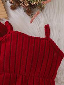 2 件女童休闲罗纹针织罩衫 + 吊带喇叭裤套装，薄面料，适合春秋季