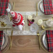 红色和黑色格子布餐巾套装，43.18x43.18 厘米 - 优雅的圣诞餐具，手工涤纶，可机洗，非常适合节日用餐、圣诞餐桌装饰 - 紅綠格子 - 查看 5