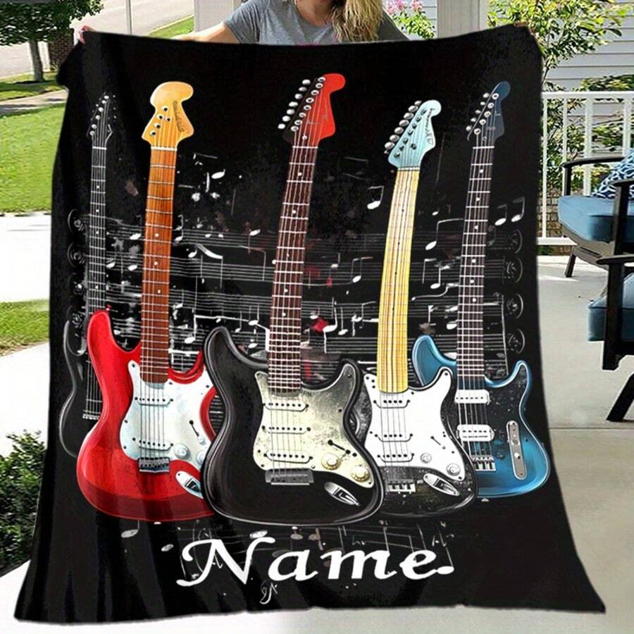 Manta suave de franela con tema de guitarra personalizada - Nombre personalizable, apta para siesta en la oficina, aventura al aire libre y decoración cómoda del hogar, decoración navideña, mejor opción para Navidad - Multicolor - Ver 1