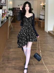 2025年可爱碎花休闲波西米亚系带金属孔眼夏季迷你连衣裙，适合女士舞台表演、音乐会、约会之夜