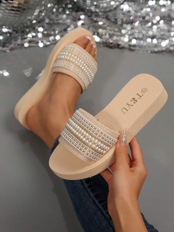 Women's Fashionable Beige Thick Sole Slippers, Comfortable Soft Bottom Indoor House Slippers, Suitable For Beach Vacation Sandals