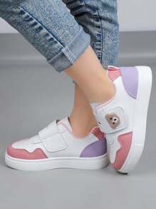1 par de zapatos deportivos populares para niños, nuevos tenis blancos pequeños antideslizantes para otoño/invierno, zapatos casuales de cuero suave y de moda para niñas y niños