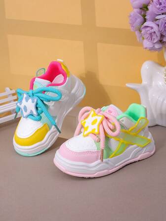 夏季新款儿童帆布鞋，时尚女童休闲鞋，拼色中帮厚底增高鞋，日常简约女童宝宝运动鞋，校园学生跑步鞋，小白鞋