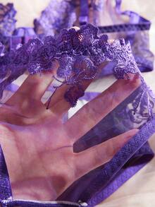 刺绣女士胸罩+内裤套装，性感舒适的女士内衣套装 - 紫色 - 查看 6