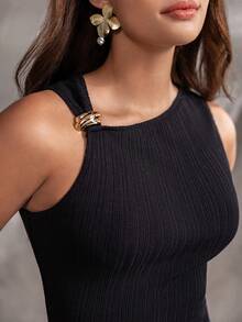 Aliao 精致金属装饰不对称领背心罗纹上衣，适合返校、音乐会、婚礼宾客、波西米亚风、夏季、海滩等场合，亮片上衣，黑色上衣 - 黑色 - 查看 1