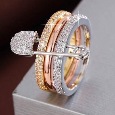 1 件创意三环设计方晶锆石装饰女士戒指