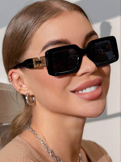 Tropiscape 1pc Plastic Square Shaped Fashionable Sunglasses Sunglasses Beach Sun Glasses Beach Accessories For Women Sun Glasses Sunglasses Shades Basics And Suit For Sweater Jeans Sweatpants Hoodie Jackets Dress And Long Sleeve Shirt Fashionable Shade Elegant Outfit Family Outings Travel Vacation Holiday Beach Autumn Winter Gifts