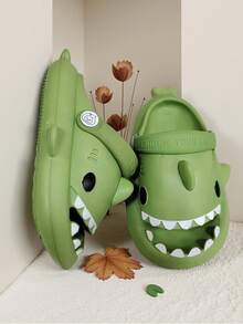 1 pieza Pantuflas de interior casuales para niños, diseño de tiburón de dibujos animados cómodo para usar en exteriores, material EVA anti-colisión y antideslizante, para niños y niñas - Verde - Ver 5