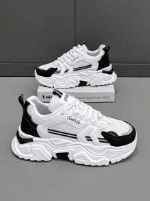 Herren Sneaker mit dicker Sohle für mehr Größe, atmungsaktive Sport-Lässig-Schuhe, Herren Chunky Sneaker aus Mesh und Materialmix