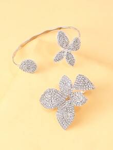 2件套金色水钻花朵手链戒指首饰套装，女士超大花朵首饰套装，派对配饰 - 銀色 - 查看 2
