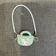 Sanrio 17cm Accesorio colgante LABUBU LBB Muñeca de casa de muñecas Modelo de escena DIY Pequeño ornamento Mini gato realista KITTY Muñeca de peluche Llavero para LABUBU