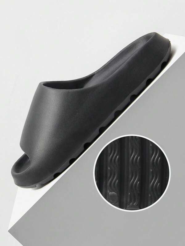 ﻿1 Pair Women's Lightweight Comfortable Clogs Hollowed Out Anti Slip Garden Shoes Women Mesh Summer Sandals For Men's Casual Outdoors Non-Slip Thick Sole Beach Flip Flops Slippers