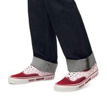 Vans Authentic 44 DX Anaheim Factory 草莓牛奶帆布鞋，男女通用休闲低帮运动鞋 VN0A5KX48EK - 紅色 - 查看 1