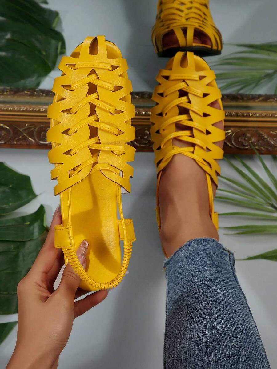 Women's Fashion Casual Woven Hollow Breathable Roman Flat Sandals