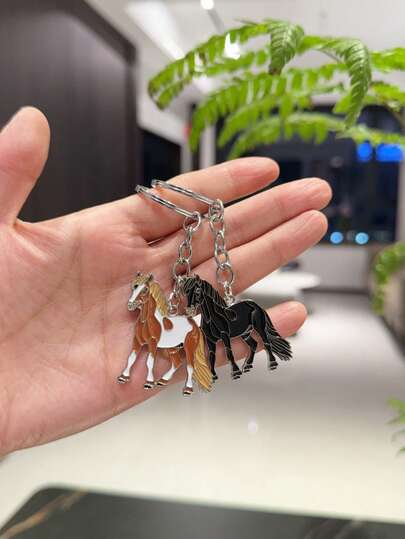 1个黑色金属马动物宠物钥匙扣经典吊坠钥匙圈创意礼品配件男女通用散装