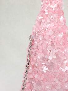 1 件优雅米色亮片装饰简约手拿包，适合正式活动和派对