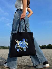 海龟字母印花图案轻便可折叠购物袋，时尚休闲大容量手提包、单肩包，适合大学生收纳开学用品、书籍、手机配件。男女旅行化妆品、购物收纳袋，送给妈妈、朋友、老师的礼物（多种图案可选）