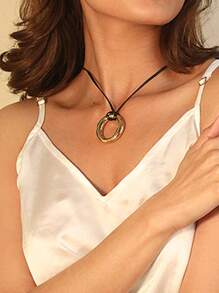 Vacuum Electroplating Personalized Necklace, Stainless Steel O-Ring Pendant Necklace, Suitable For Women's Commuting.