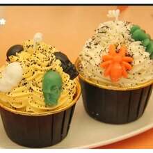 1 万圣节蜡烛礼物，鬼魂装饰蜡烛营造氛围，万圣节装饰，椰子壳装饰，蝙蝠礼物，平安夜礼物，房间装饰，婚礼礼物，万圣节纪念品，家居装饰，生日装饰，香料