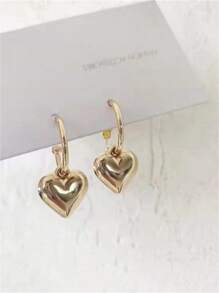 1 paire de boucles d'oreilles pendantes minimalistes en forme de cœur, à la mode et élégantes, idéales pour le quotidien, les fêtes et les voyages. Cadeau idéal pour vos amies.