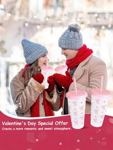 1 كوب بلاستيكي قابل لإعادة الاستخدام بشريط وردي جميل مع غطاء وقش، شفاف، مناسب للقهوة المثلجة والماء والعصير والصودا، رائع للشاطئ والأعراس وأعياد الميلاد والمهرجانات والكريسماس وهالوين والحفلات والمكتب والحمام والأنشطة الخارجية وزجاجة المياه للاستخدام اليومي والخارجي (ملاحظة: قد يكون المنتج به بعض الخدوش أثناء النقل ولكن لا يؤثر ذلك على استخدامه)