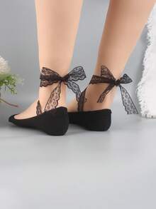 1 Pair Women Thin Bowknot Ribbon Lace Up Non-Slip Breathable Absorbing Moisture Hidden Socks - Black - View 4