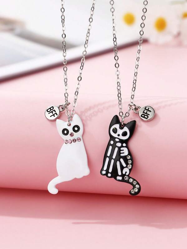 2 colliers chat noir et blanc en alliage de zinc et strass, avec médaille BFF, conviennent pour un port quotidien entre amies