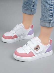 1 par de zapatos deportivos populares para niños, nuevos tenis blancos pequeños antideslizantes para otoño/invierno, zapatos casuales de cuero suave y de moda para niñas y niños