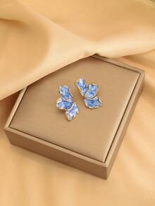 Fashionable Zinc Alloy Flower Stud Earrings, Suitable For Women's Daily Wear - Blue 2 - View 3