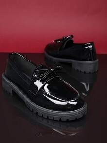 1 双柔软仿皮休闲乐福鞋，带蝴蝶结装饰，适合少女，圆头平底舒适时尚一脚蹬鞋，适合学生、日常、度假、派对、校园