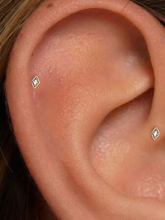 EleRunis 1 pieza Pendiente de plata esterlina 925 con ajuste de garra chapado en oro 18K, joya hipoalergénica para piercing de cartílago, hélix y trago, para uso diario, bodas, fiestas y compromisos, regalo para mujeres y niñas