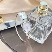 1pc Women's Square Rhinestone Slim Bangle Watch,Elegant Fashionable Minimalist High-End Luxury Quartz Watch