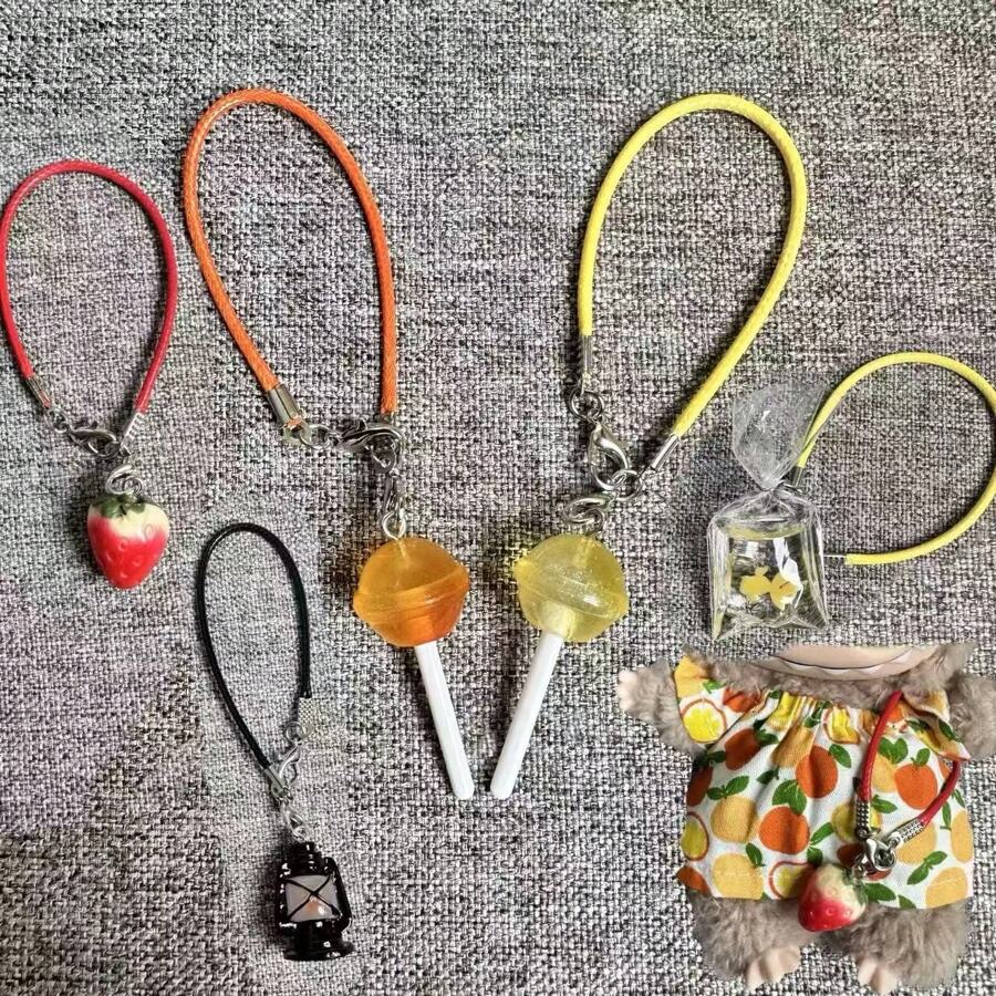 Caramelle alla frutta dolci Forlabubu, lecca-lecca alla fragola 3D realistico, ciondolo pesce rosso LBB fai-da-te, accessorio decorativo in peluche Labobo da 10 cm