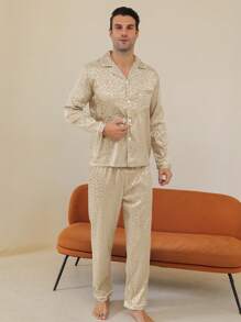 男士缎面睡衣套装，长裤，真丝纽扣式长袖上衣和裤子，春秋季提花豹纹印花，舒适柔软两件套家居服，秋冬服装 - 香檳色 - 查看 2