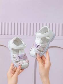 1 Pair Kids Sandals, Comfortable Girl Summer Closed Toe Sandals With Adjustable Strap And Lightweight EVA Sole, Suitable For Beach, Pool, Walking