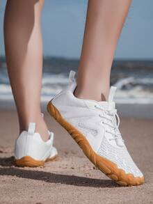 Zapatos de senderismo cómodos, transpirables y de suela blanda, el nuevo favorito para viajes al aire libre de las mujeres, con un diseño moderno y práctico. - Blanco - Ver 8