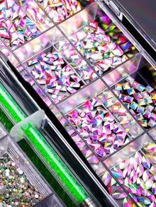 Juego de 12 rejillas con diamantes de cristal 3D brillantes de colores mixtos para decoración de uñas, accesorios de joyería de moda para decoración de uñas, accesorios de decoración para diseño de uñas de fiesta y baile