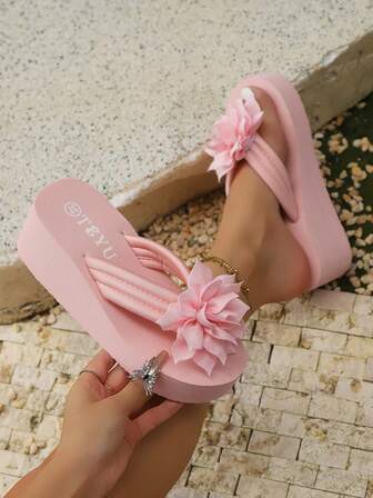 女士夏季新款加厚鞋底粉色沙滩拖鞋，坡跟高跟人字拖，适合户外、室内、海滩、婚礼和度假