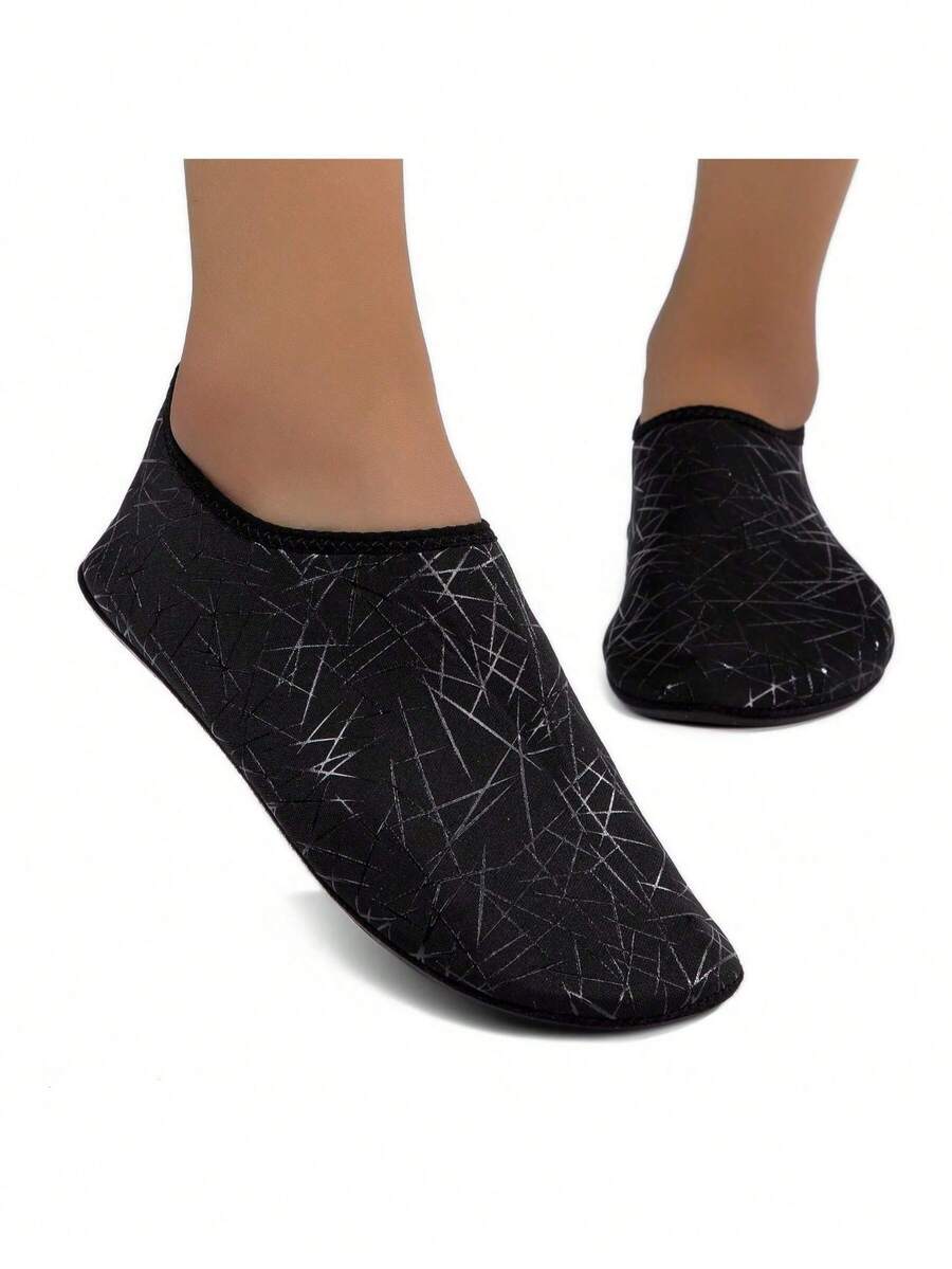 Unisex Buty do wody Buty plażowe Buty do jogi Sandały oddychające Buty do pływania na świeżym powietrzu Antypoślizgowa ochrona palców Pogrubiona podeszwa Buty do nurkowania Buty brodzące Buty do jogi