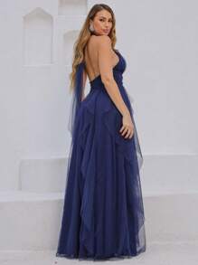Vestido de festa longo  para casamento,madrinha,formatura de tule  liso com saia cascata