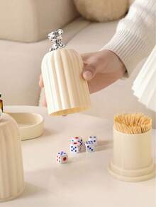 1 PC New Internet Celebrity Bear Creative Cleaning Swab Kitchen Storage Home Dining Table Plastic Toothpick Box